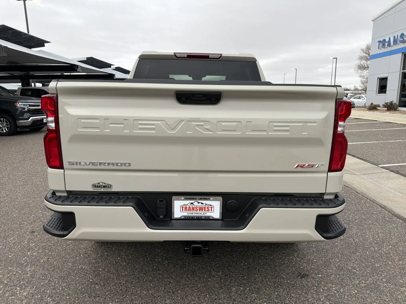 2026 Chevrolet Silverado 1500 RST | Photo 3 of 19