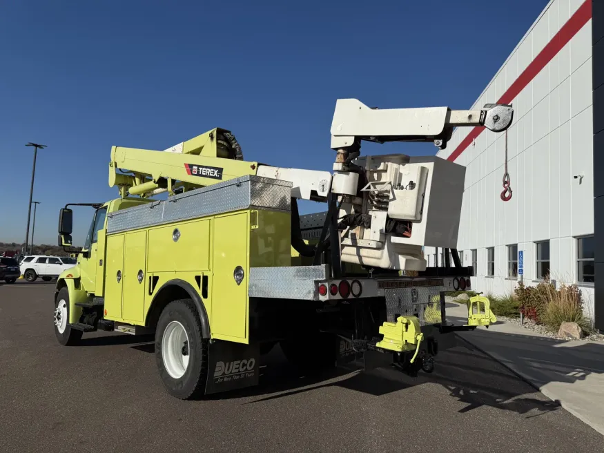 2013 International 4300 | Photo 7 of 15