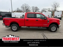 2022 Ford Super Duty F-350 XLT | Thumbnail Photo 15 of 21