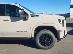 2026 GMC Sierra 2500HD AT4 | Thumbnail Photo 5 of 23