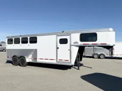 2025 Logan Coach Bullseye 4HGN | Thumbnail Photo 1 of 15