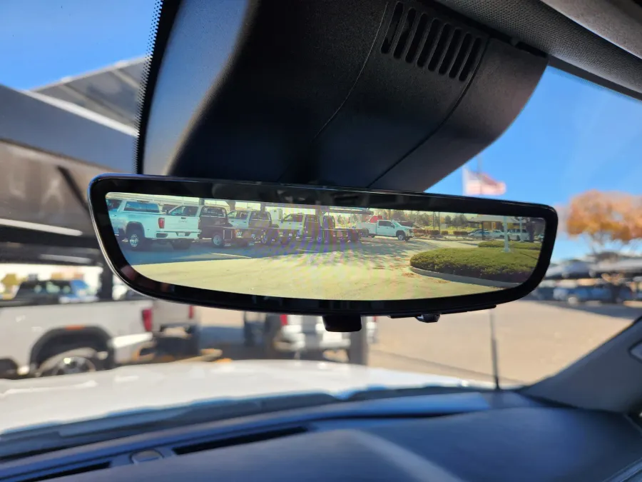 2026 GMC Sierra 2500HD Denali | Photo 29 of 31