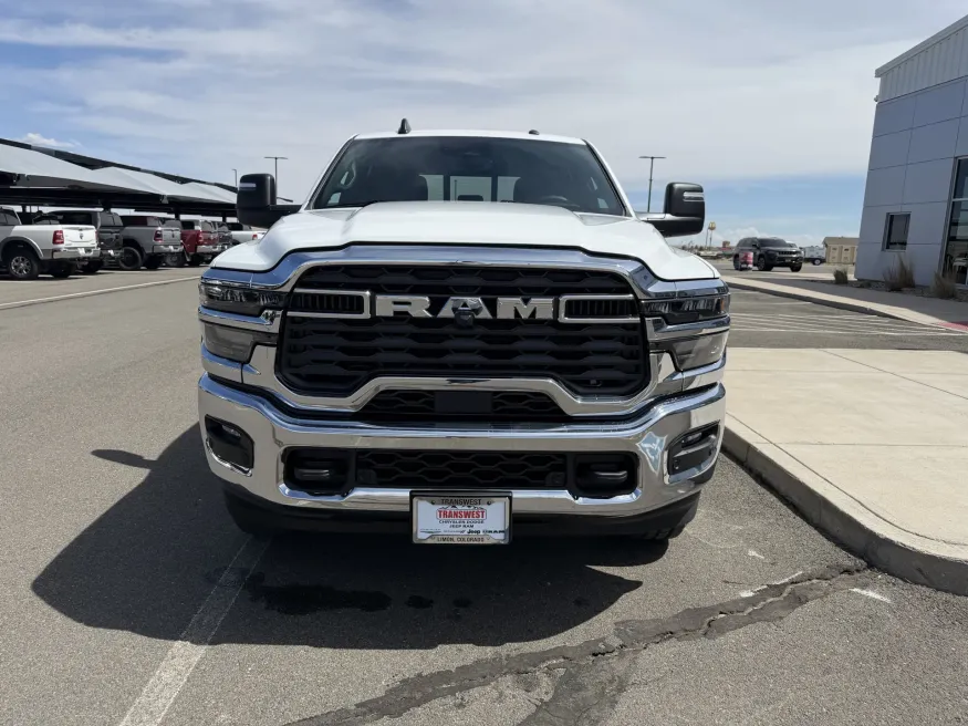 2026 RAM 2500 Tradesman | Photo 2 of 18