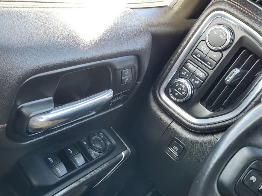 2022 GMC Sierra 1500 Limited | Photo 15 of 22