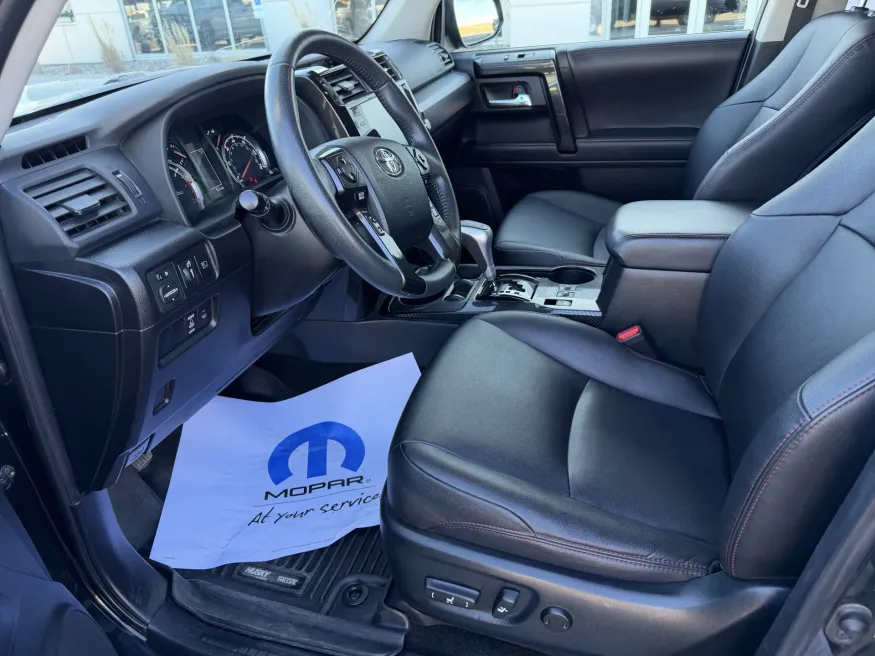 2022 Toyota 4Runner TRD Off Road Premium | Photo 13 of 19