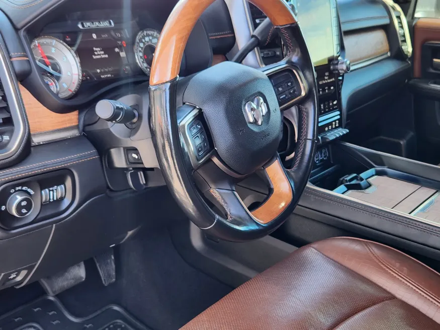 2021 RAM 3500 Longhorn | Photo 16 of 24