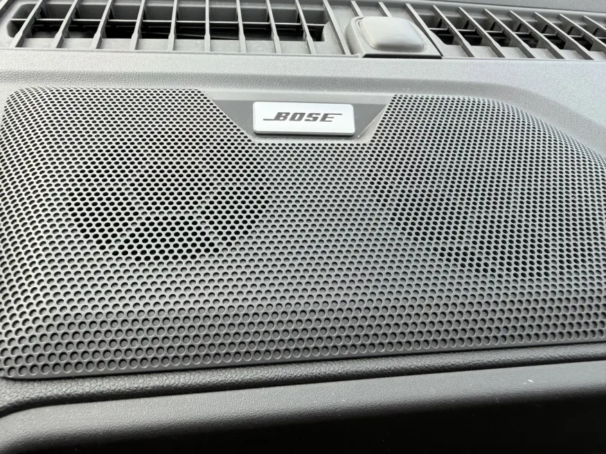 2023 GMC Canyon 4WD AT4X | Photo 13 of 19