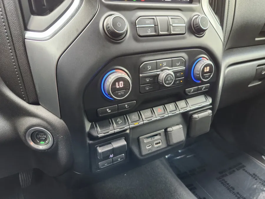 2021 Chevrolet Silverado 1500 LT | Photo 28 of 31