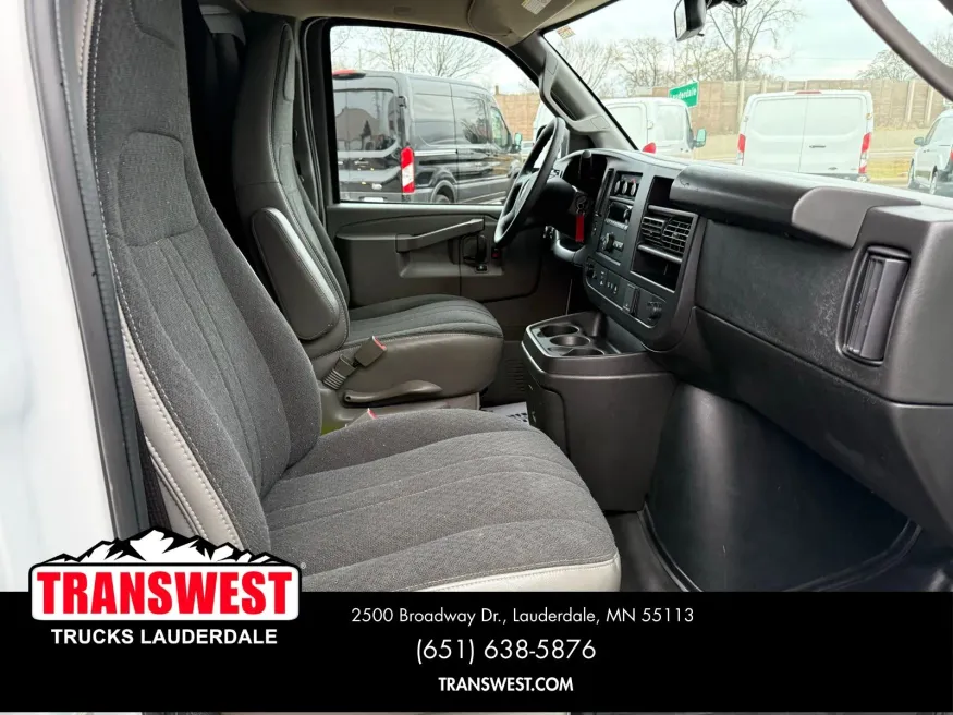 2024 Chevrolet Express 2500 Work Van | Photo 6 of 20