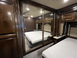 2016 Tiffin Allegro Red 33AA | Thumbnail Photo 20 of 21