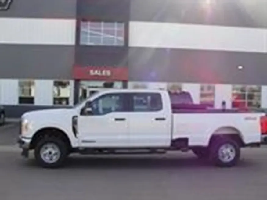 2026 Ford Super Duty F-350 XL | Photo 1 of 9