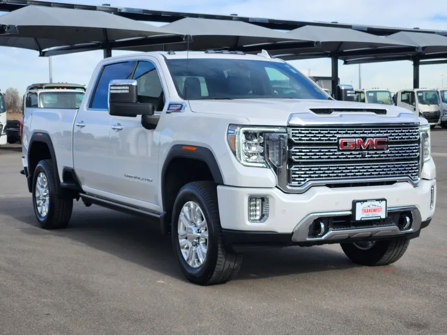 2022 GMC Sierra 2500HD Denali | Photo 1 of 21