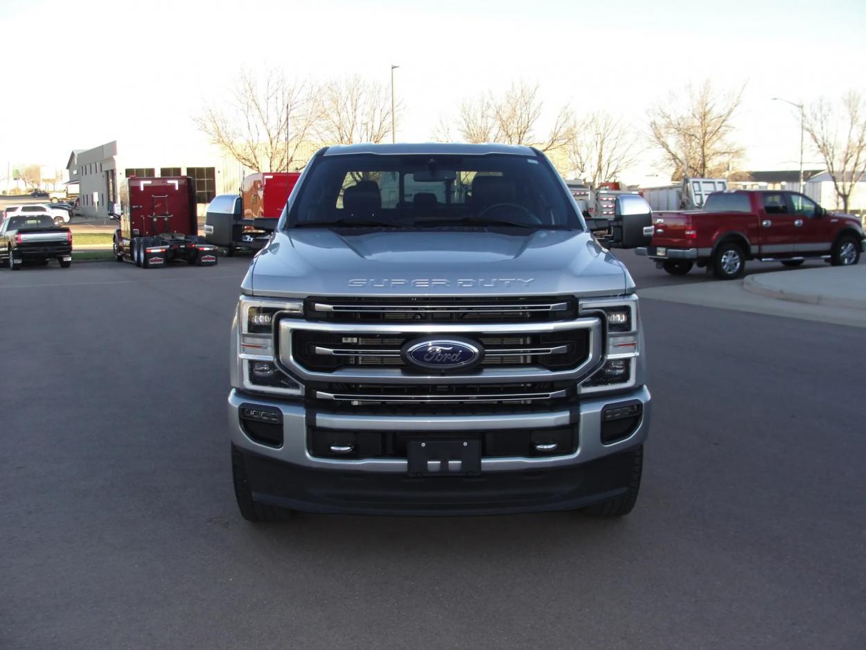 2021 Ford F-250 | Photo 8 of 13