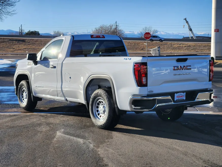 2026 GMC Sierra 1500 Pro | Photo 2 of 21