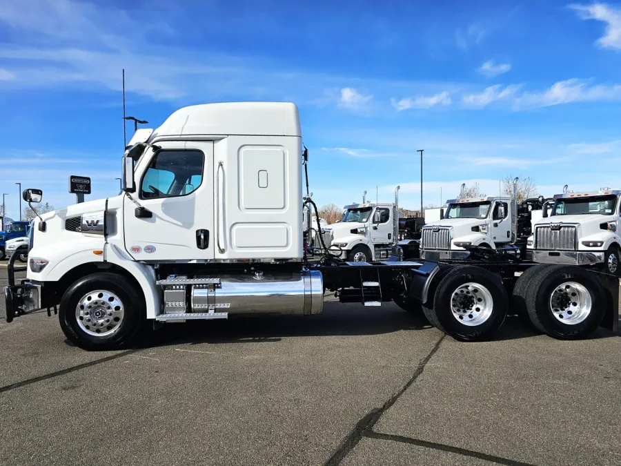 2025 Western Star 47X | Photo 8 of 19