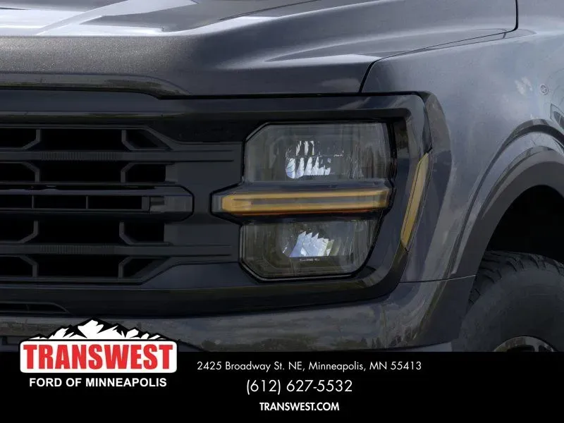 2025 Ford F-150 XLT | Photo 17 of 22