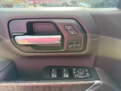 2022 GMC Sierra 2500HD Denali | Thumbnail Photo 12 of 20