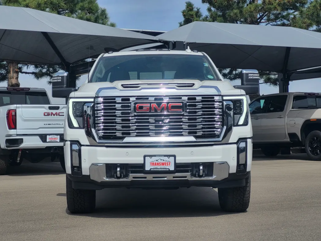 2026 GMC Sierra 2500HD Denali 