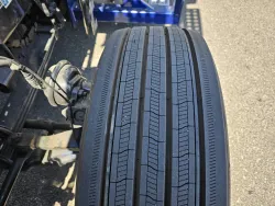 2023 Peterbilt 389 | Thumbnail Photo 20 of 34