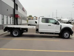 2025 Ford F-550 | Thumbnail Photo 4 of 10