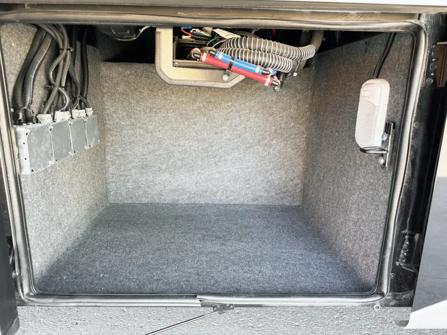 2026 Newmar Grand Star 3444 | Photo 27 of 29