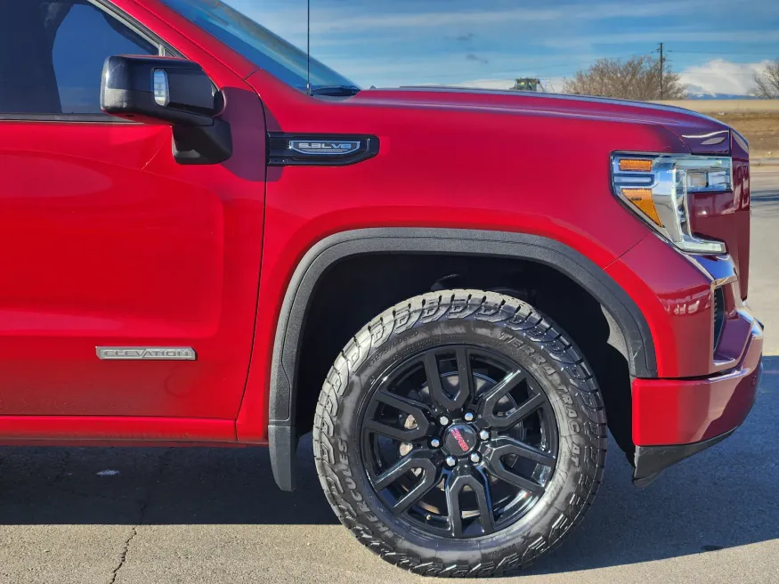 2022 GMC Sierra 1500 Limited | Photo 4 of 21