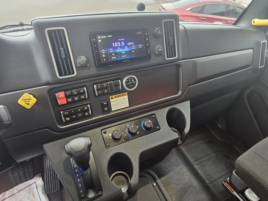 2026 Freightliner M2 106 | Photo 11 of 11