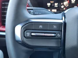 2026 GMC Canyon 4WD AT4X | Thumbnail Photo 17 of 25