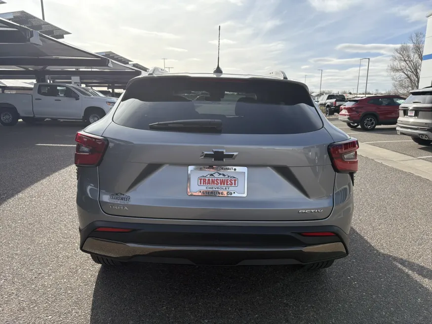 2026 Chevrolet Trax ACTIV | Photo 3 of 19