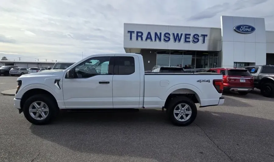 2026 Ford F-150 | Photo 1 of 29