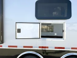 2026 Logan Coach Horse Power Burandt Edition | Thumbnail Photo 19 of 24