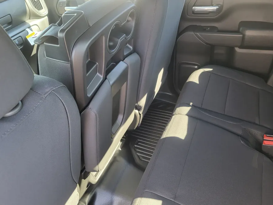 2026 GMC Sierra 2500HD Pro | Photo 23 of 26