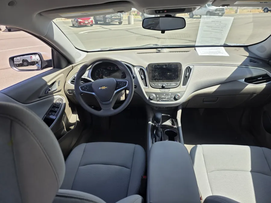 2022 Chevrolet Malibu LS | Photo 16 of 21