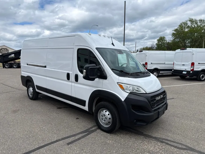 2023 RAM ProMaster 2500 High Roof | Photo 6 of 15