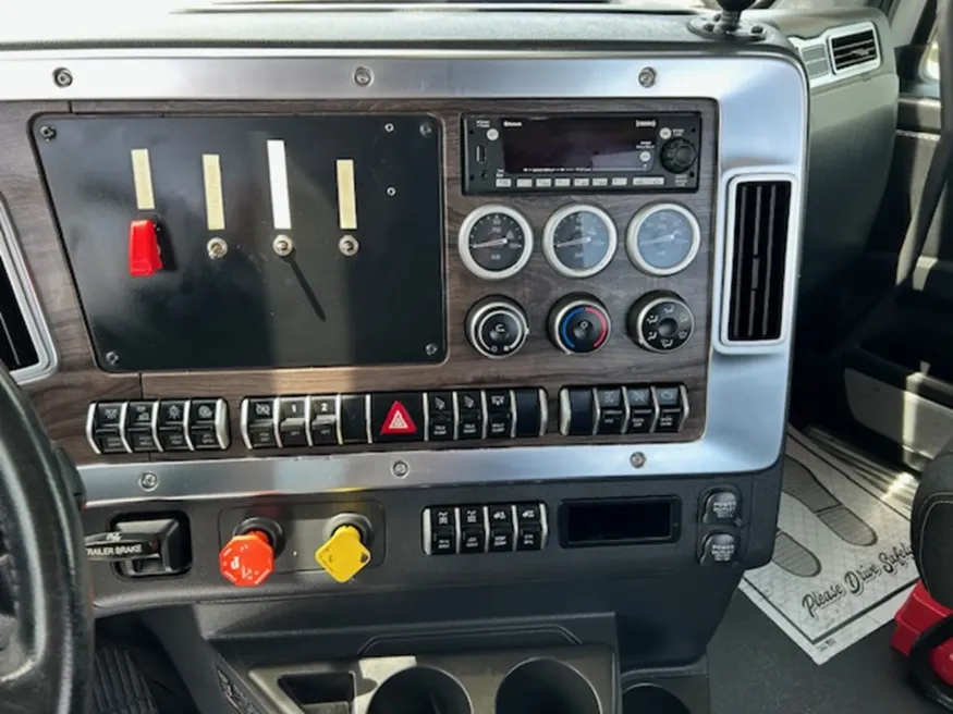 2022 Western Star 49X | Photo 10 of 15