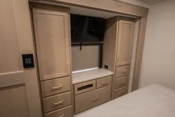 2026 Renegade Valencia 39BB | Thumbnail Photo 22 of 22