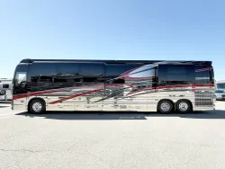 2017 Emerald Prevost X3-45 Double Slide | Thumbnail Photo 25 of 34