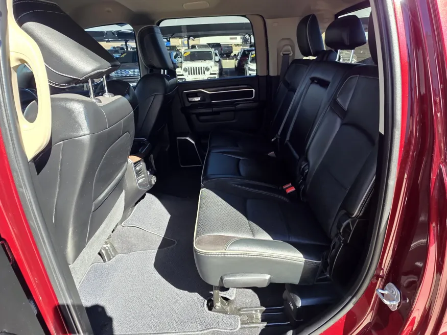 2022 RAM 3500 Laramie | Photo 11 of 24