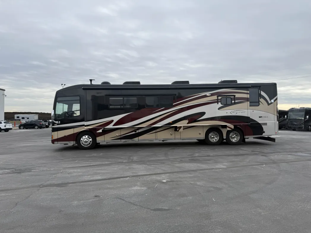 2012 Itasca Ellipse 42QD 