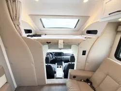 2026 Renegade Veracruz 32VDS | Thumbnail Photo 6 of 26