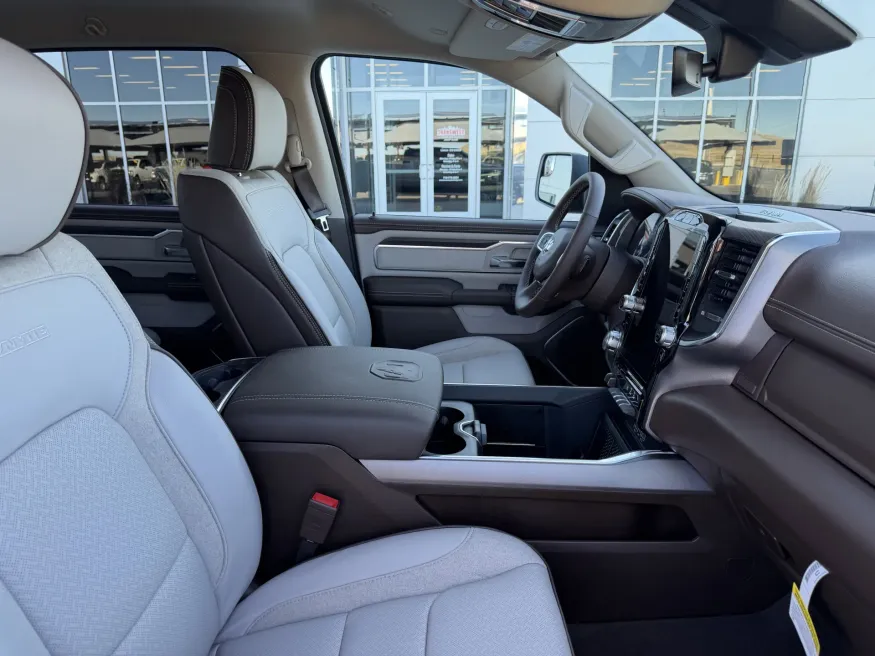 2026 RAM 1500 Laramie | Photo 12 of 17