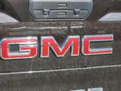 2019 GMC Sierra 1500 SLT | Thumbnail Photo 10 of 25