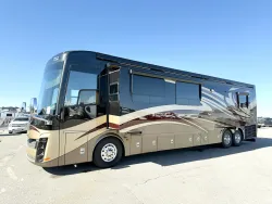 2013 Newmar King Aire 4584 | Thumbnail Photo 23 of 33