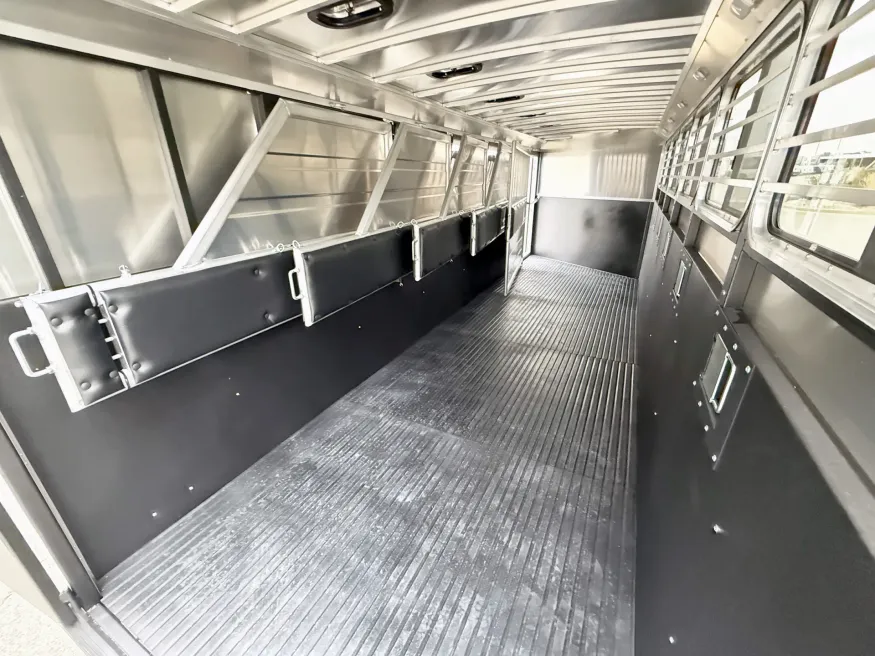 2026 Logan Coach Bullseye 6HGN | Photo 10 of 20