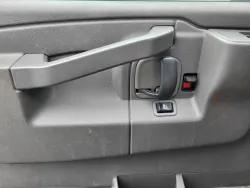 2020 GMC Savana Commercial Cutaway CUTWAY | Thumbnail Photo 16 of 20
