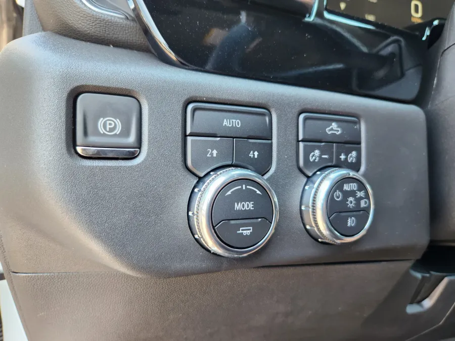 2026 GMC Sierra 1500 Elevation | Photo 6 of 28