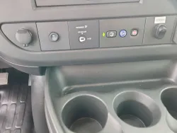 2025 GMC Savana Commercial Cutaway | Thumbnail Photo 16 of 20