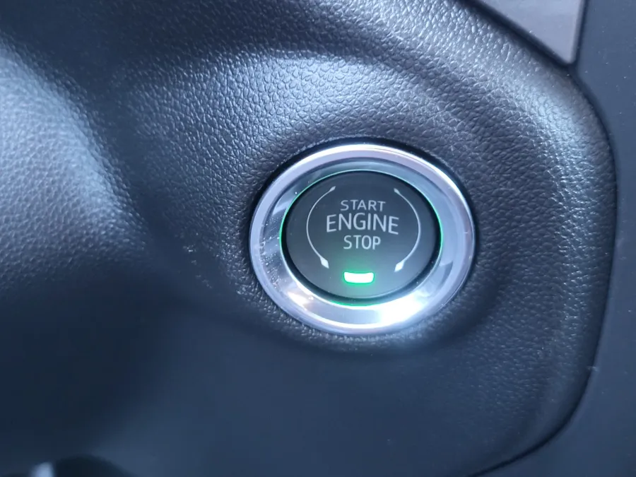 2026 GMC Sierra 2500HD Pro | Photo 19 of 26