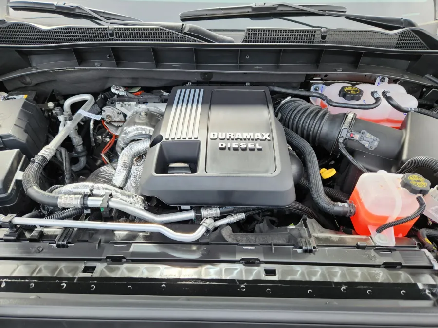 2026 GMC Sierra 1500 AT4 | Photo 22 of 23