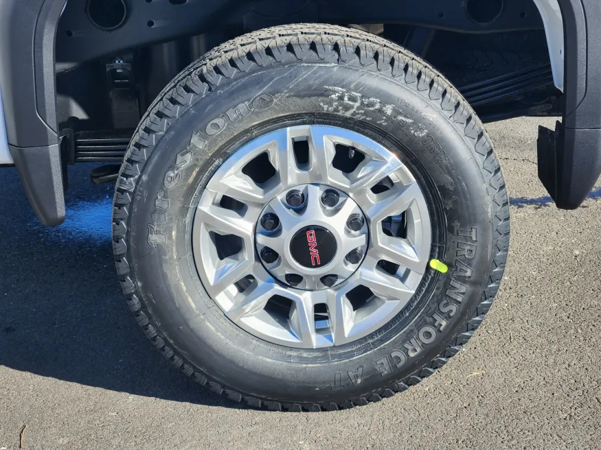 2026 GMC Sierra 2500HD Pro | Photo 6 of 21